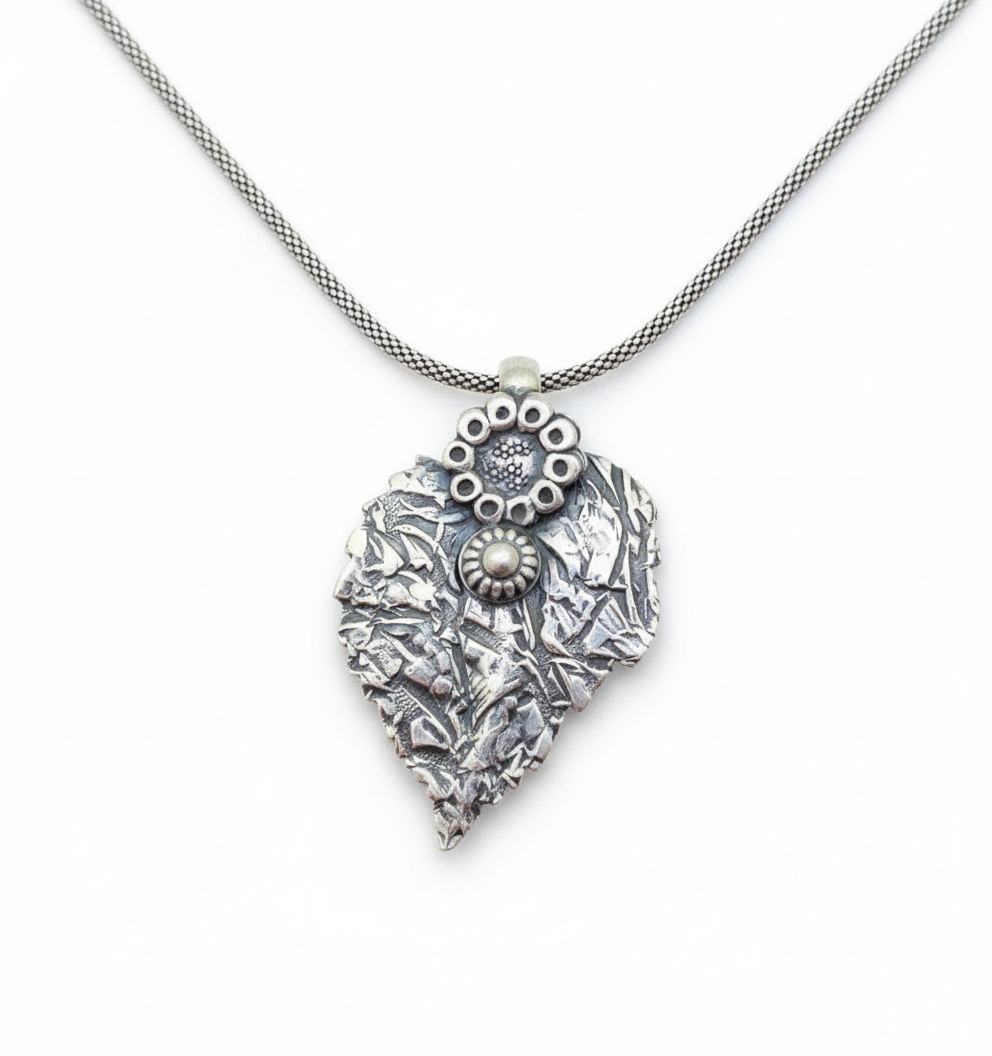 Aayat Leaf Silver Pendant