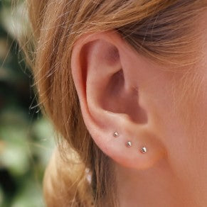 Aayat Helix Ball Silver Stud