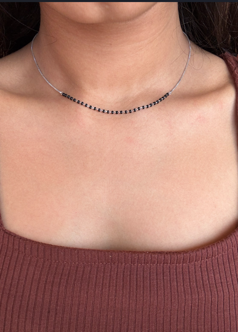 Aayat Niva Minimal Silver Mangalsutra