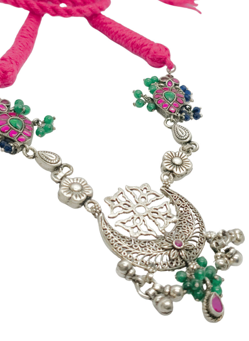 Aayat Zohra Silver Necklace