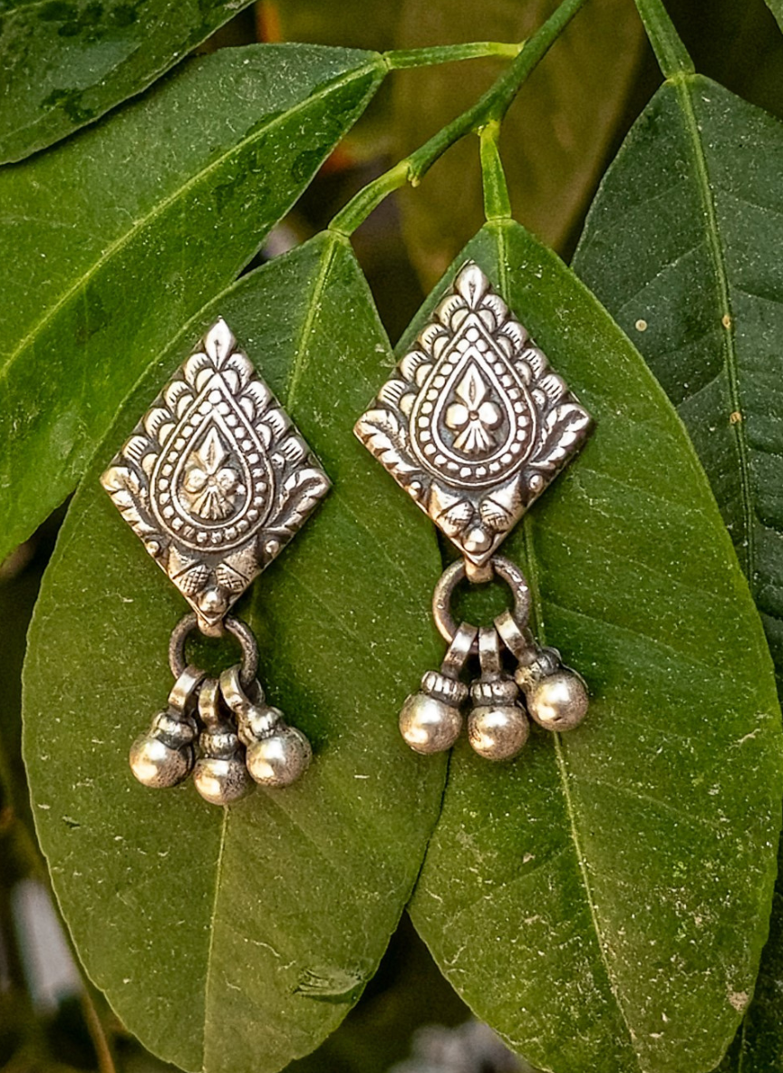 Aayat Teardrop Heritage Silver Earrings