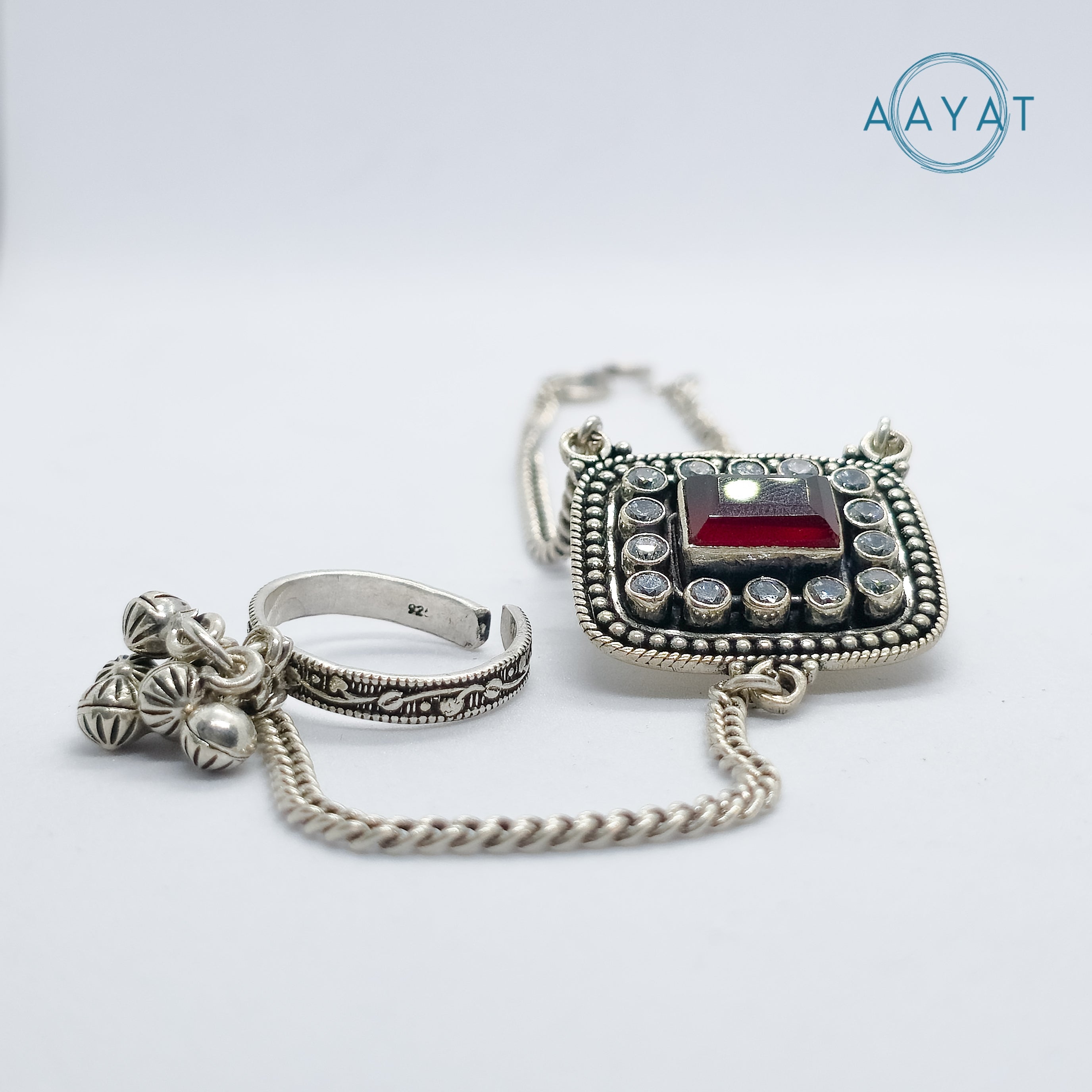 Aayat Regal Red Hathphool Silver Ring