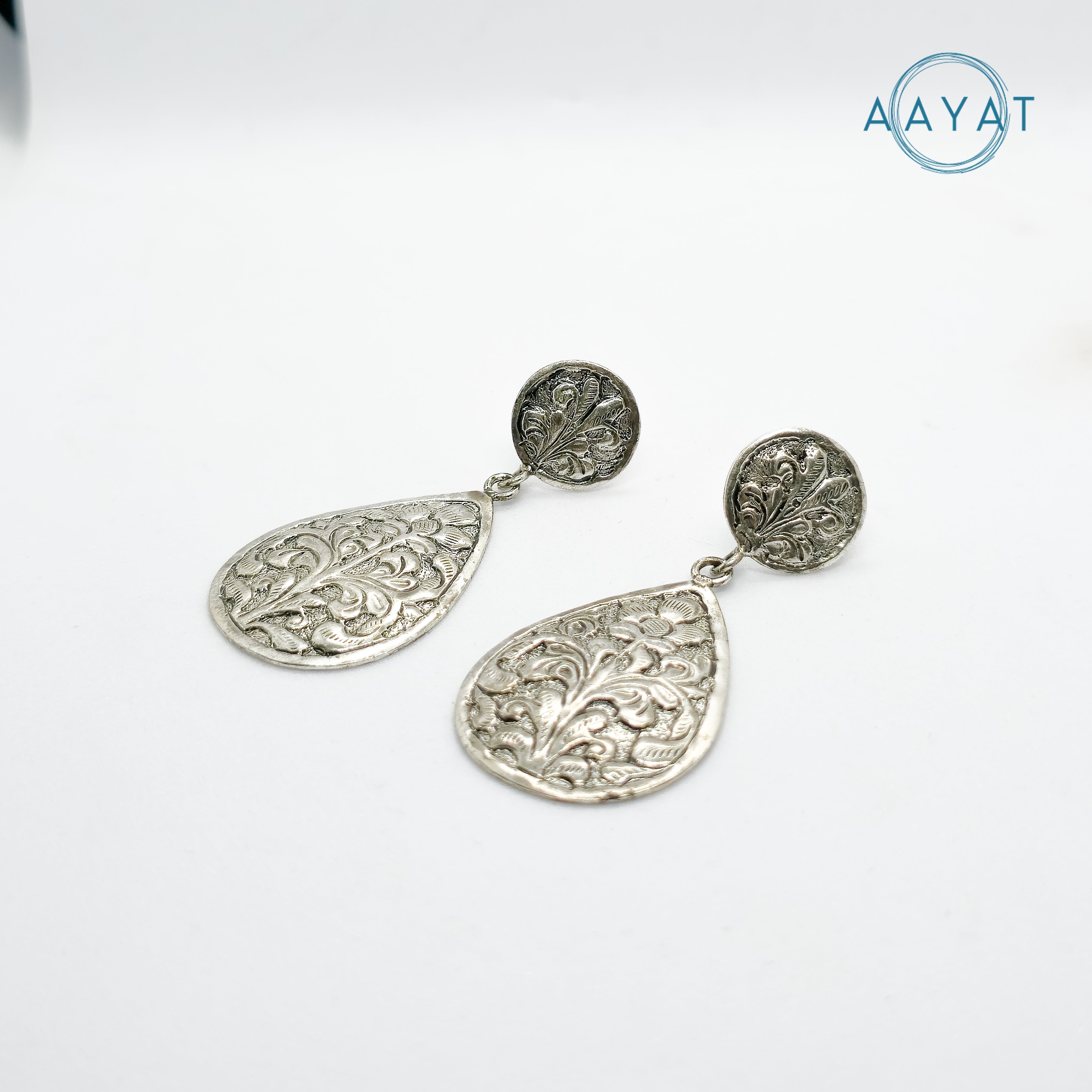 Aayat Engraved Teardrop Silver Dangler Earrings